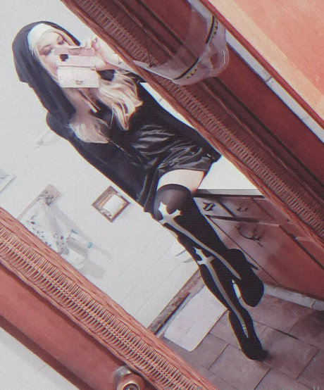 addiroll sexy pornstar pic