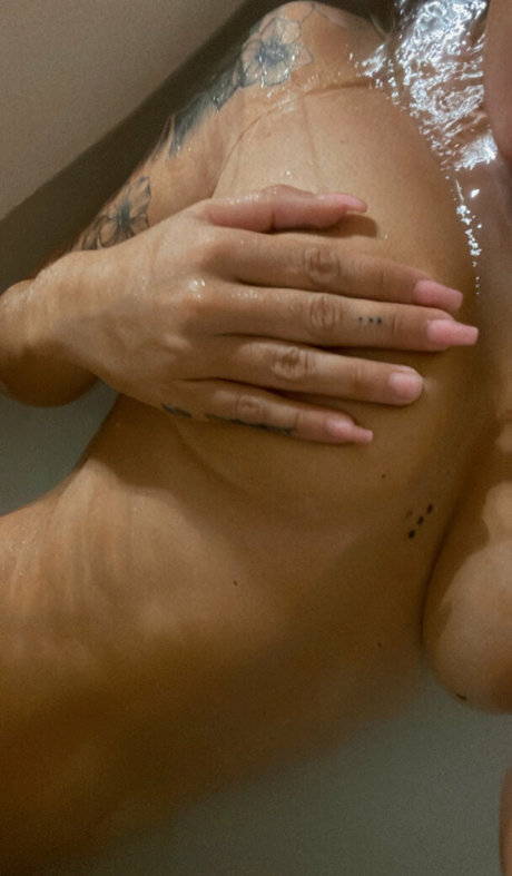 Harleyquinn2002 pretty pornstar pictures