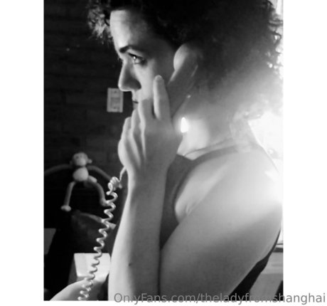theladyfromshanghai naked pornstar pictures