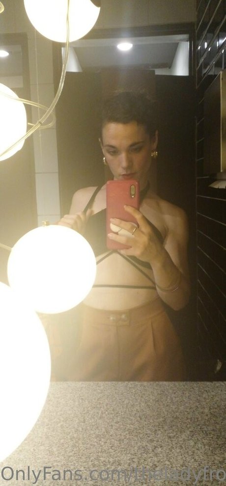 theladyfromshanghai naked model images