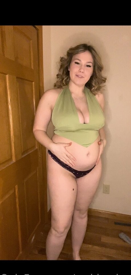 msblondepiggy naked pornstar pictures