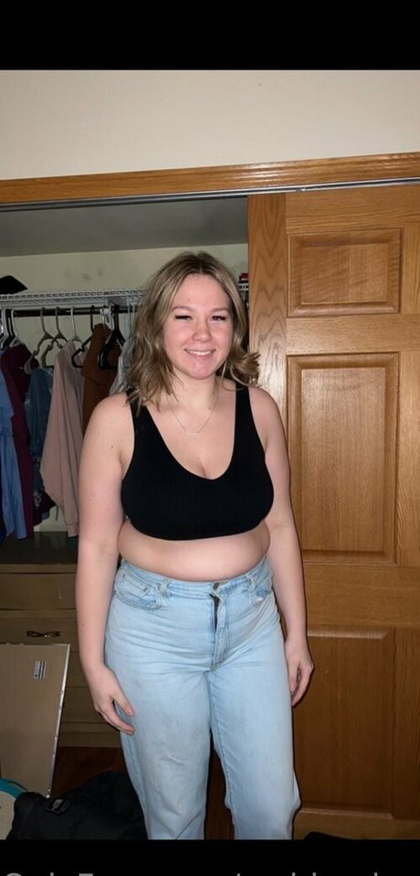 msblondepiggy nude star pic