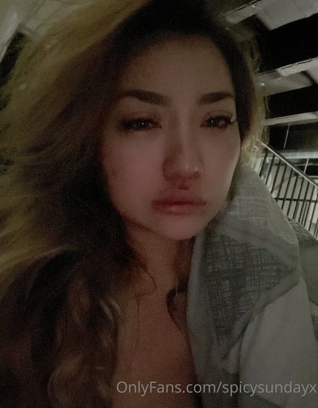 spicysundayx star erotic images