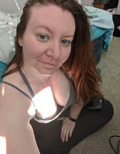 ashlynn212 xxx pornstar pictures