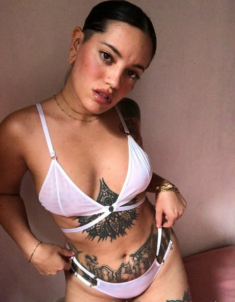 fansly onlyfans exclusive picture