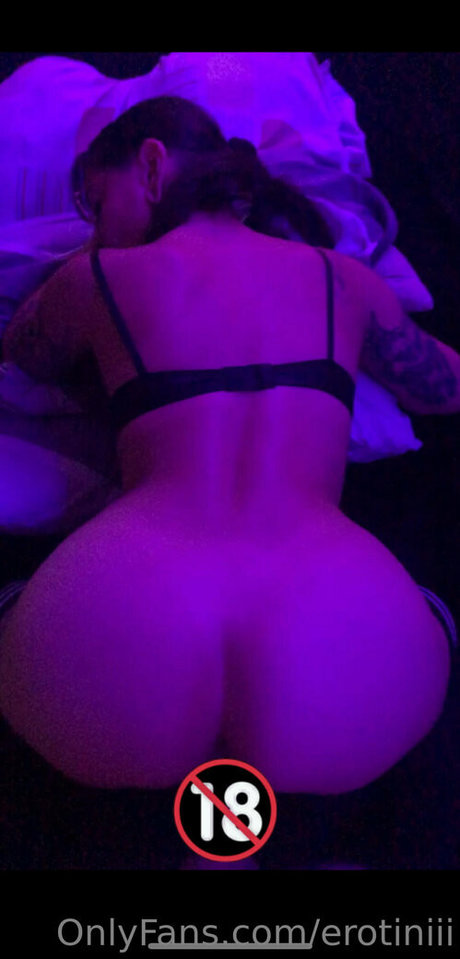 erotiniii pornstar erotic photo