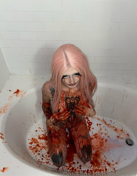 gothspiiit star naked gallery