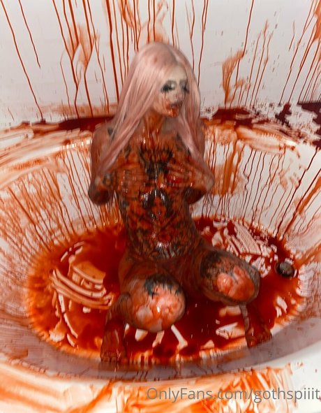 gothspiiit best actress img