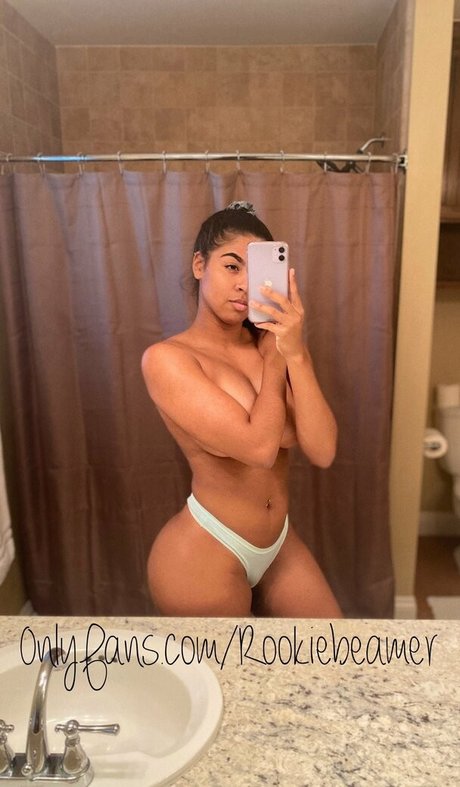 rookiebeamer nude pornstar pictures