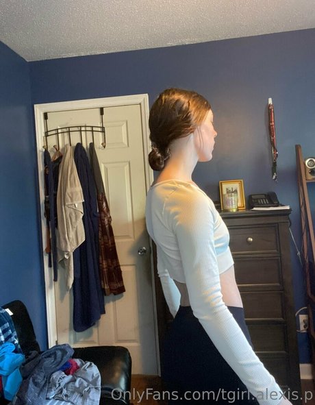 that girl lexip star exclusive photo