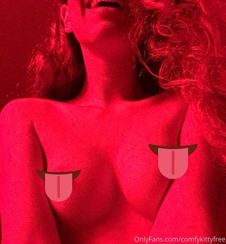 meikittyx sexy pornstar picture