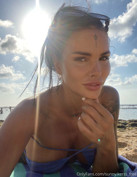 sunny free xxx pornstar gallery