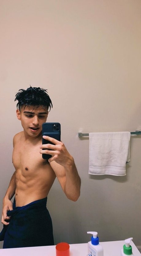 evillxe art actress pictures