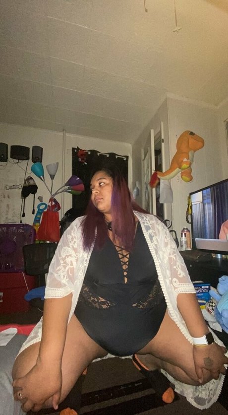 queen coco21 model naked gallery