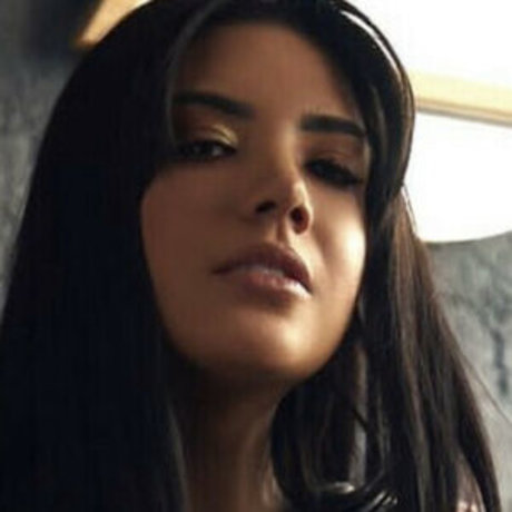 Michelle Perez model adult picture