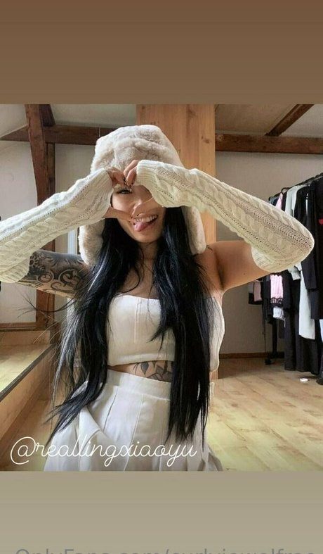 petite girls onlyfans erotic pics