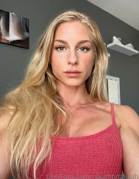 naughtytalulah pornstar nude gallery