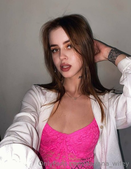 dayana wifey star top photo