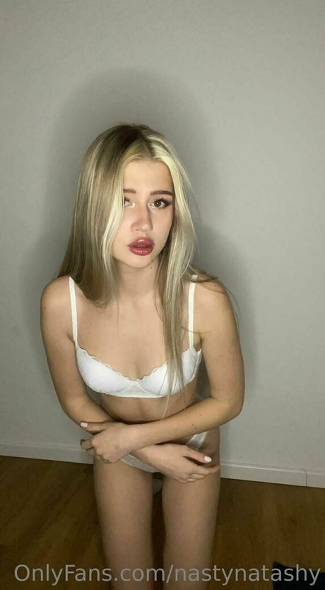 nastynatashy perfect actress img