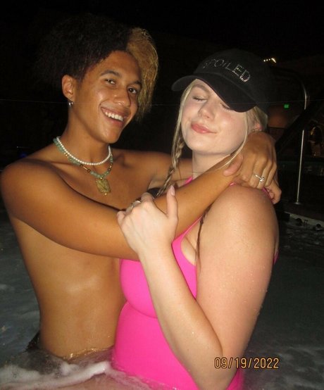 Emily V pornstar erotic galleries