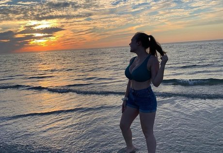 dark nipples onlyfans hd pic