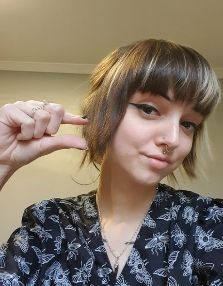 femdom facesitting onlyfans free naked picture