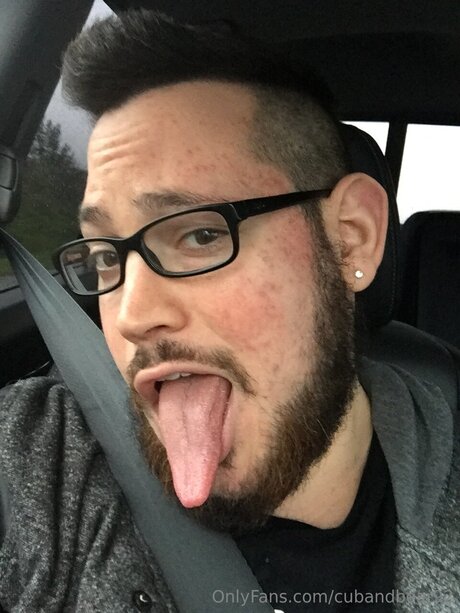 cubandbear92 beautiful model picture