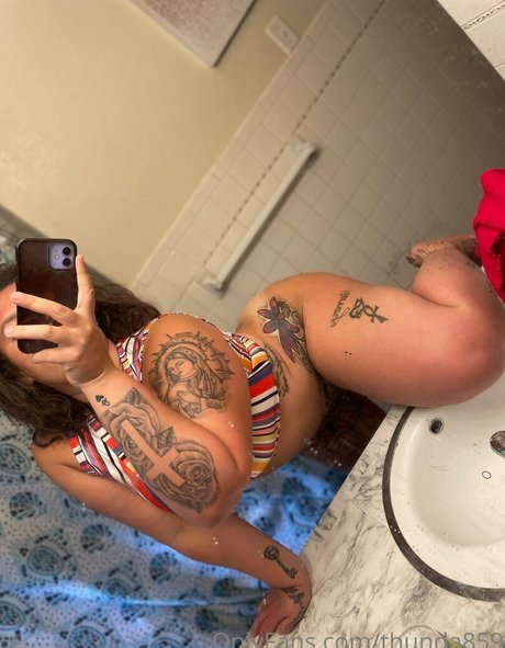 thunda859 pornstar high quality pic