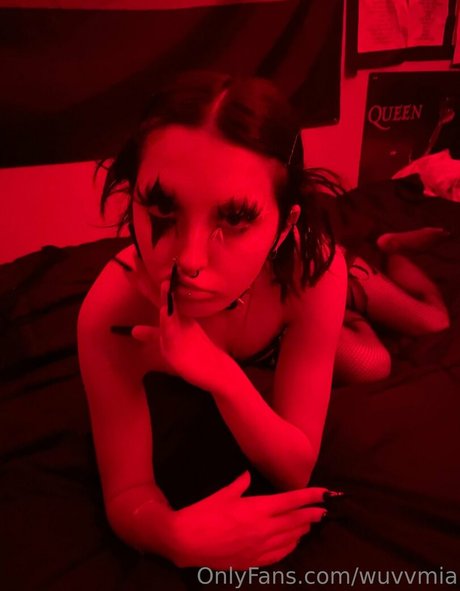 wuvvmia xxx actress picture