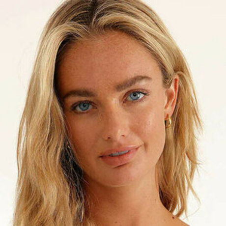 Lilia Weddell star pornographic images