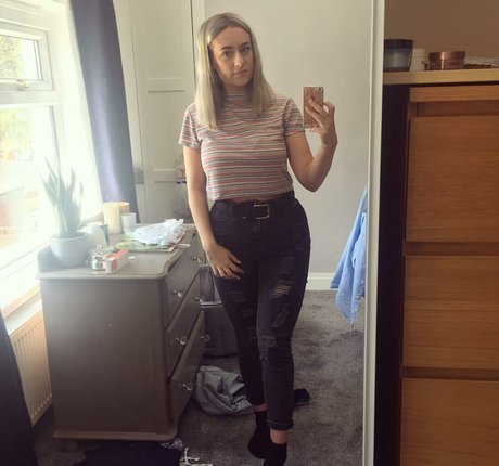 Bobbie Ann adult actress image