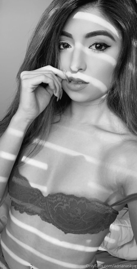 AdrianaSkye nude pornstar galleries