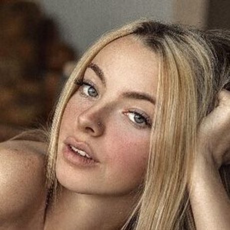 Katie Pardon best model images