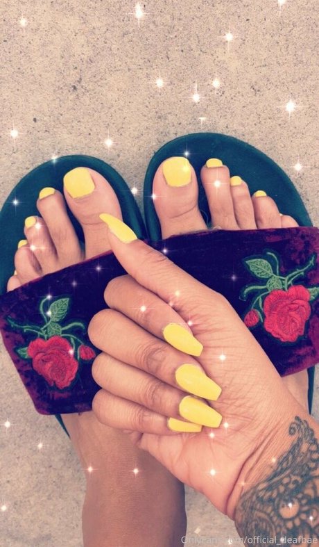 Officialdeafbae nice actress image