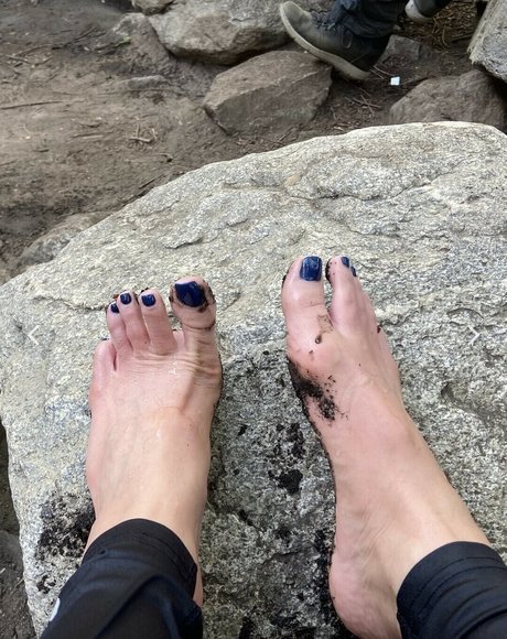 Sher Arar star nude pictures