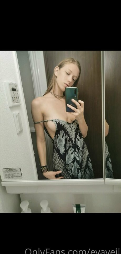 Evaveil pornstar sex galleries