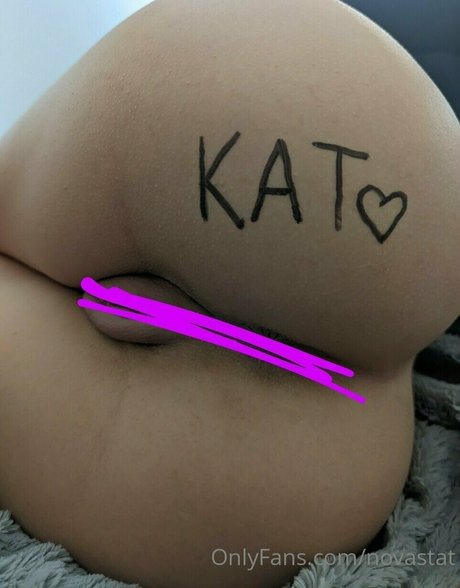 novastat model nude galleries