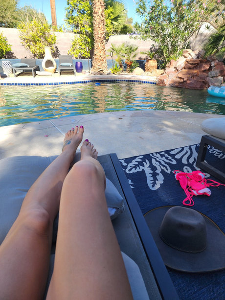 nature girl sarah pornstar erotic photo