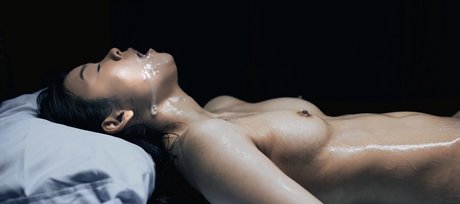 Lulu Chu model perfect picture