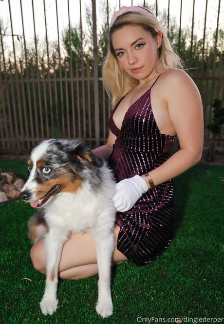 brunette ass onlyfans adult pics