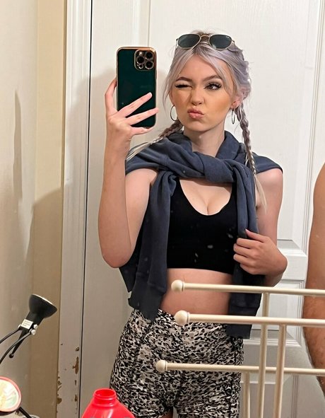 Kayleighbabyyy erotic star image