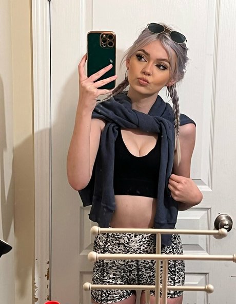 Kayleighbabyyy sexy actress pic