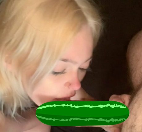 Kayleighbabyyy pornographic actress pics