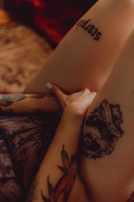 Thatsoraven95 art model images