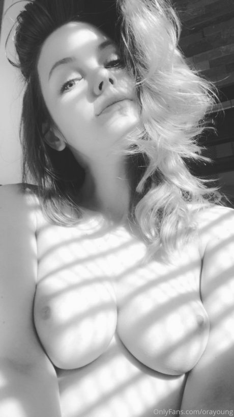 two onlyfans free sex pic