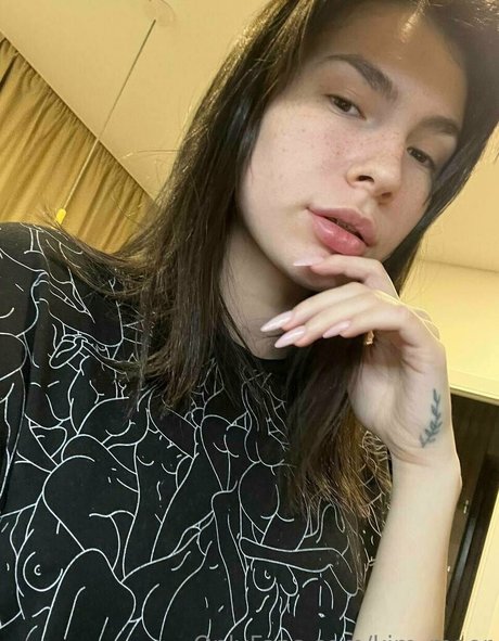 Kim Moor model hd archive