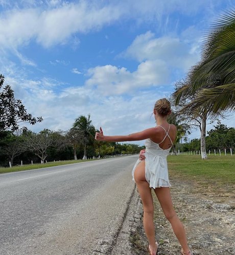 2024 top onlyfans beautiful naked images