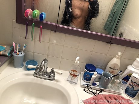 huge fake tits onlyfans free sexy img