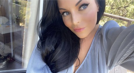 Alicia Bean model sex images