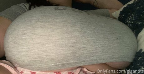 chicks with dicks onlyfans free xxx pics